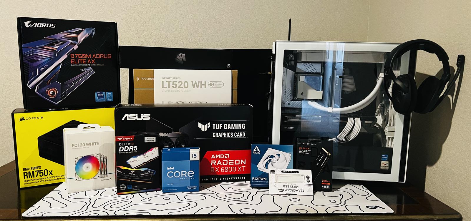 ゲーミングPC i5-13600KF, 32GB DDR 4 3200, RX 6800 XT, 1TB SSD