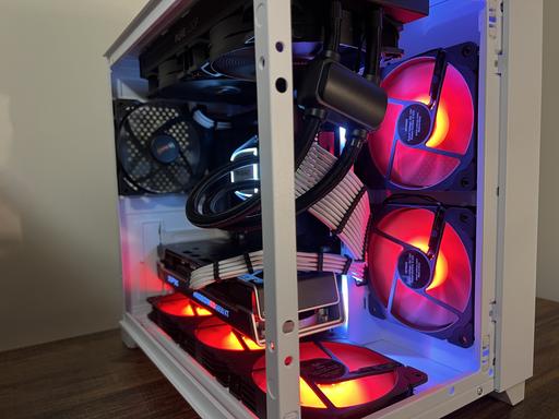 i5-13400 | 280 AIO | B760M | 32 GB DDR5-6000 | 1TB SSD | RX