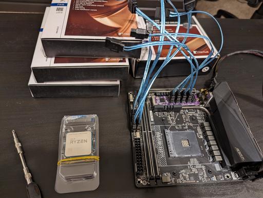 Mini-ITX Workstation/Plex/NAS Ryzen Build 2023 by Hanime