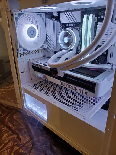 4060 Ti 13400F White Build by Auspcbuilda - Intel Core i5
