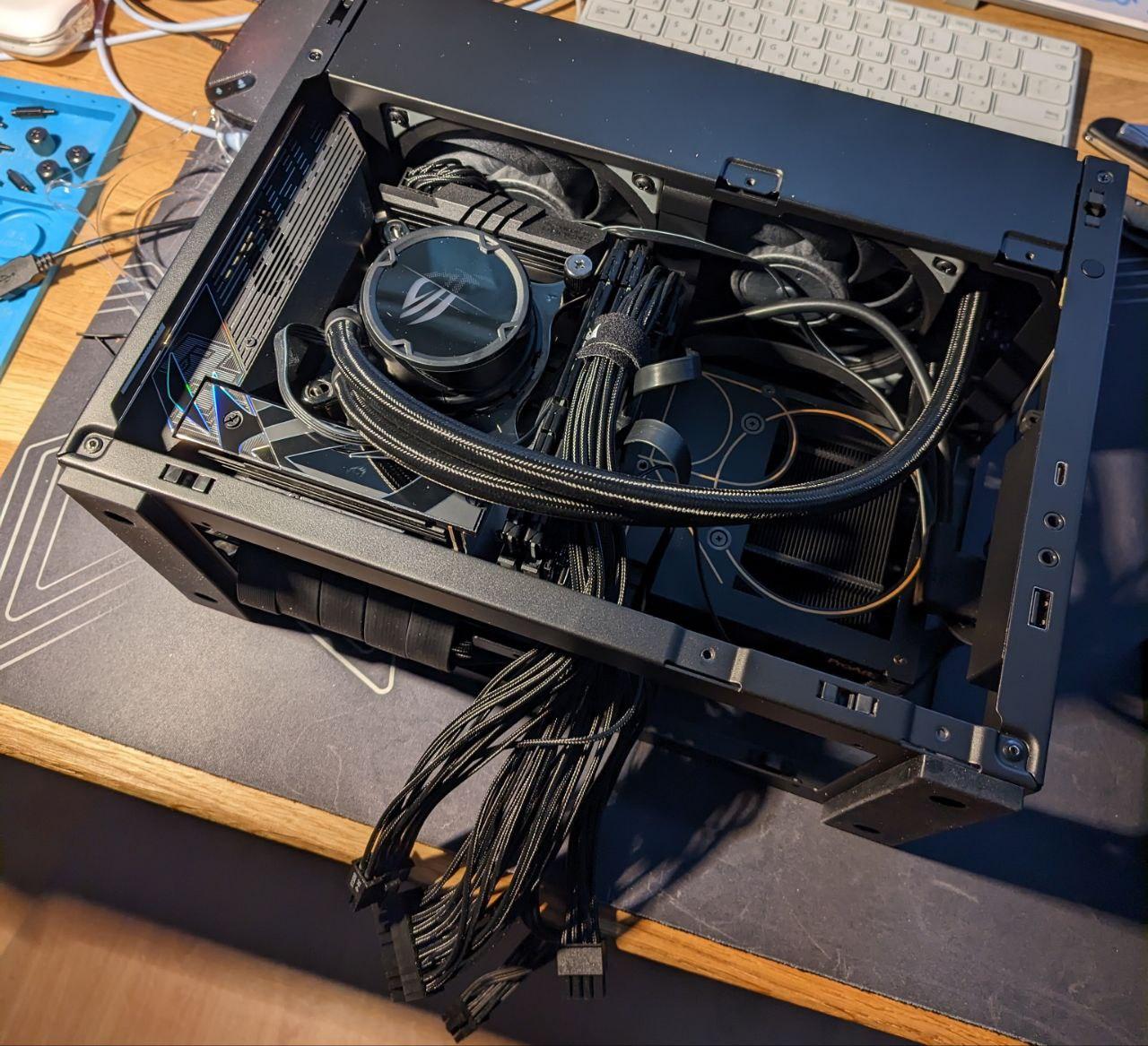 DAN A4 H2O - ITX build by merced2001 - Intel Core i7-13700K