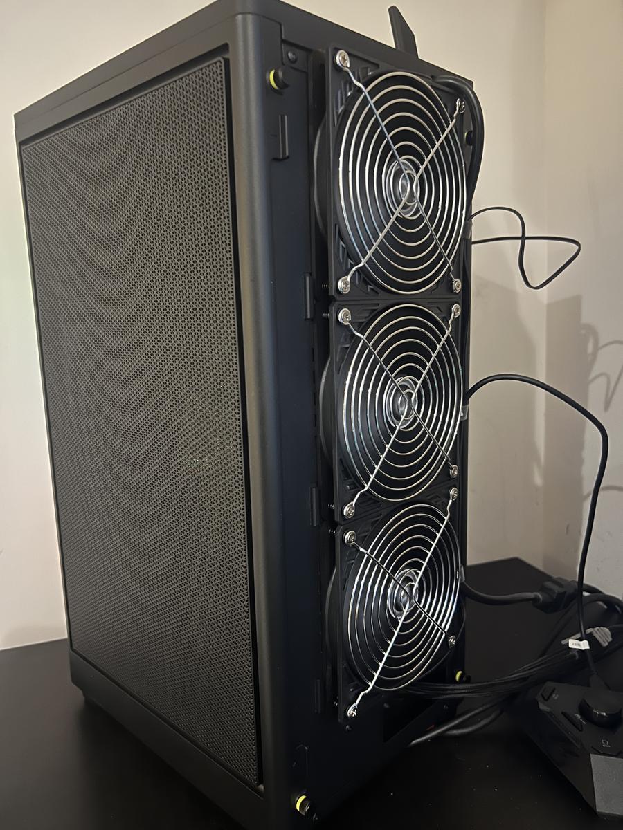 Corsair 2000D Airflow by Isaiah765 - Intel Core i7-13700K