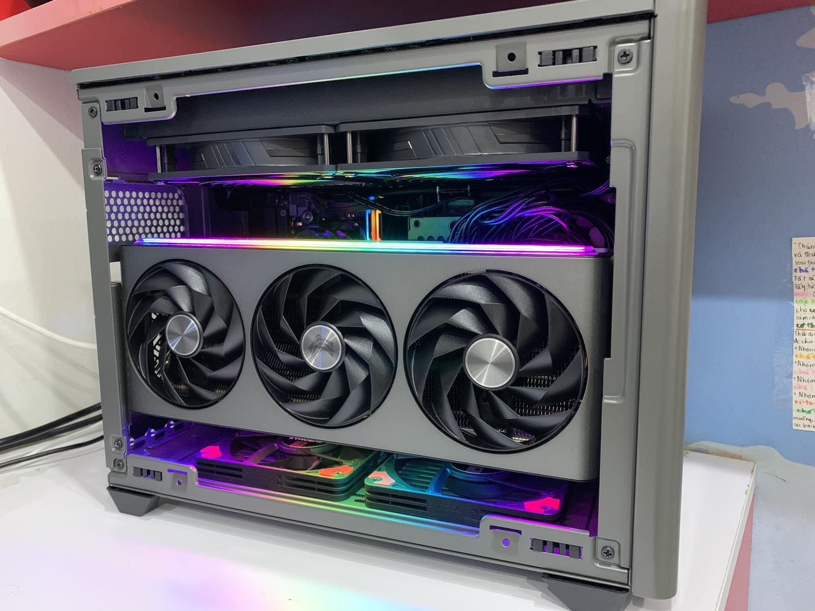 NR200P Max AMD Build by Flame113 - AMD Ryzen 7 7800X3D