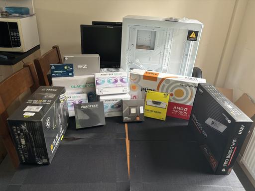 All White 2024 Build by Entraah - AMD Ryzen 5 7600X, Radeon RX