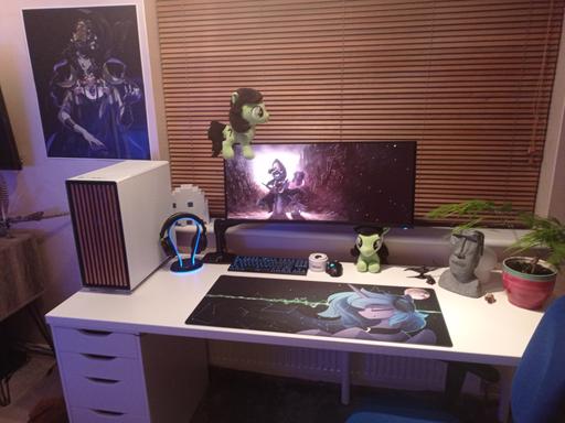 The Lunar Monolith - North Mesh w/ 4 Side Fans & Jiushark