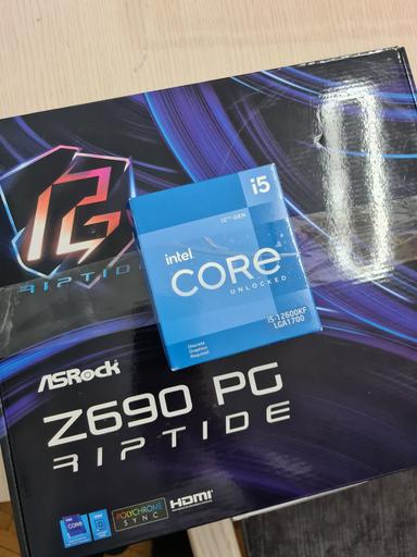 Intel Core i5-12600KF + ASRock マザーボード Intel Core i5 com