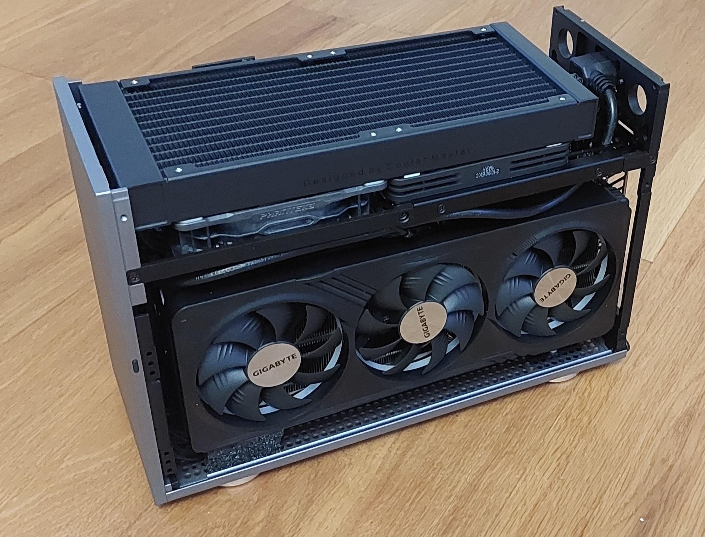 FormD T1 v2.1（おまけつき） FormD T1 v2.1 Color Upgrade: Was Titanium Worth It? : r/sffpc
