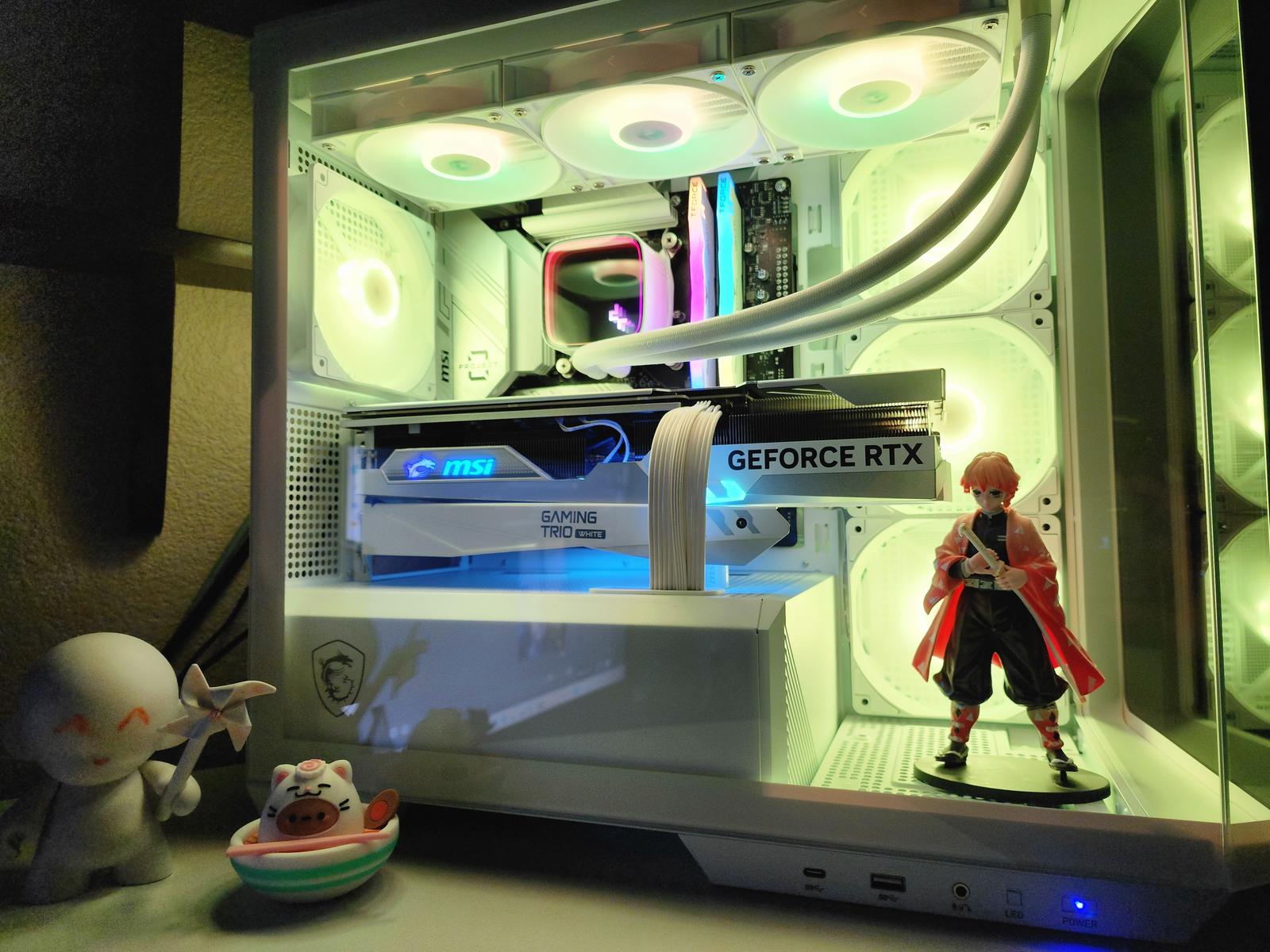My first build(all white msi pc) by Agegonzo - Intel Core i7