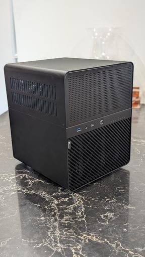 2024) My first ever NAS - i5 12600K ASRock Z690M Jonsbo N3 by