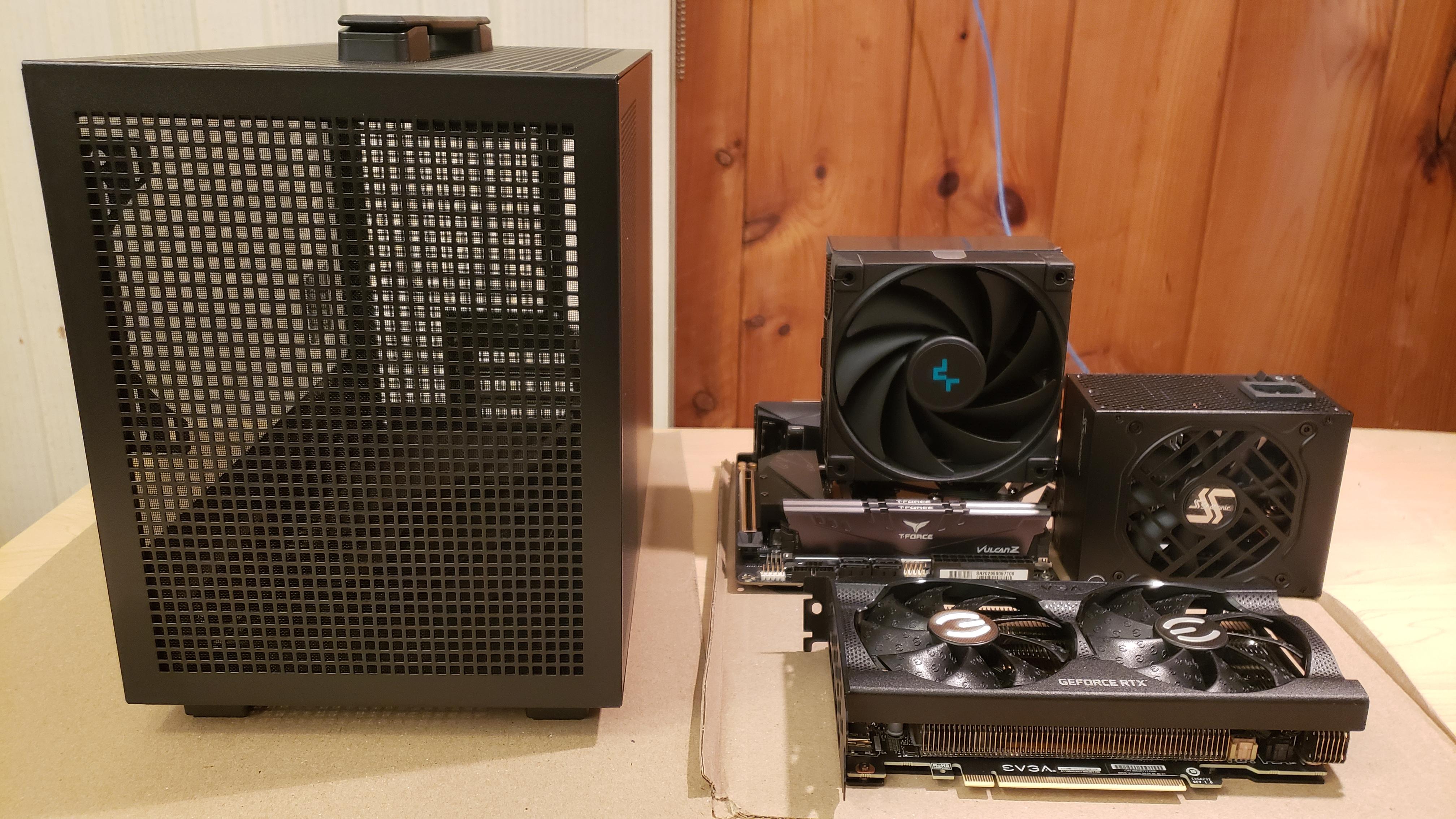 PCケース(自作PC用) Ryzen5 5600x RTX3060 12GB Mini-ITX PC ASCII.jp：RTX 3060＋Ryzen 5 5600X搭載！バックパネルが上向き