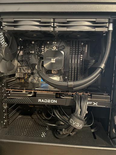 AM4 2024 upgrade by Seb1990 - AMD Ryzen 7 5700X3D, Radeon RX 6700 XT ...