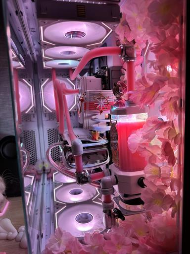 Custom Heart Shape WaterLoop by i.arcega - AMD Ryzen 7 7800X3D