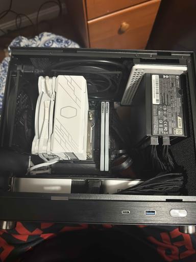 Rookie ITX Build by Leixapro - AMD Ryzen 5 7600X, GeForce