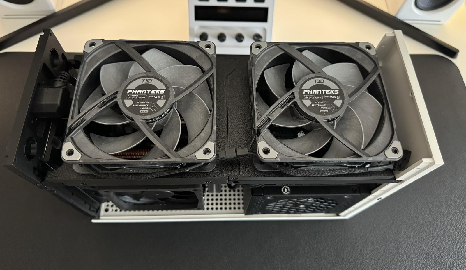 PCケース(自作PC用) FORMD T1 Customize V2.1 Silver FormD T1 v2.1 