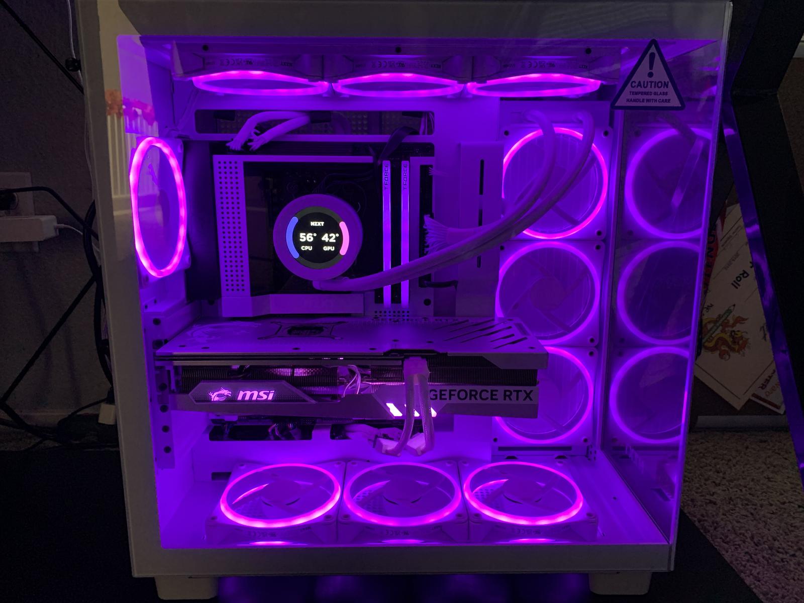 PCケース(自作PC用) 4070ti SUPER all white build PCケース(自作PC用) 4070ti SUPER all white build Fantastic