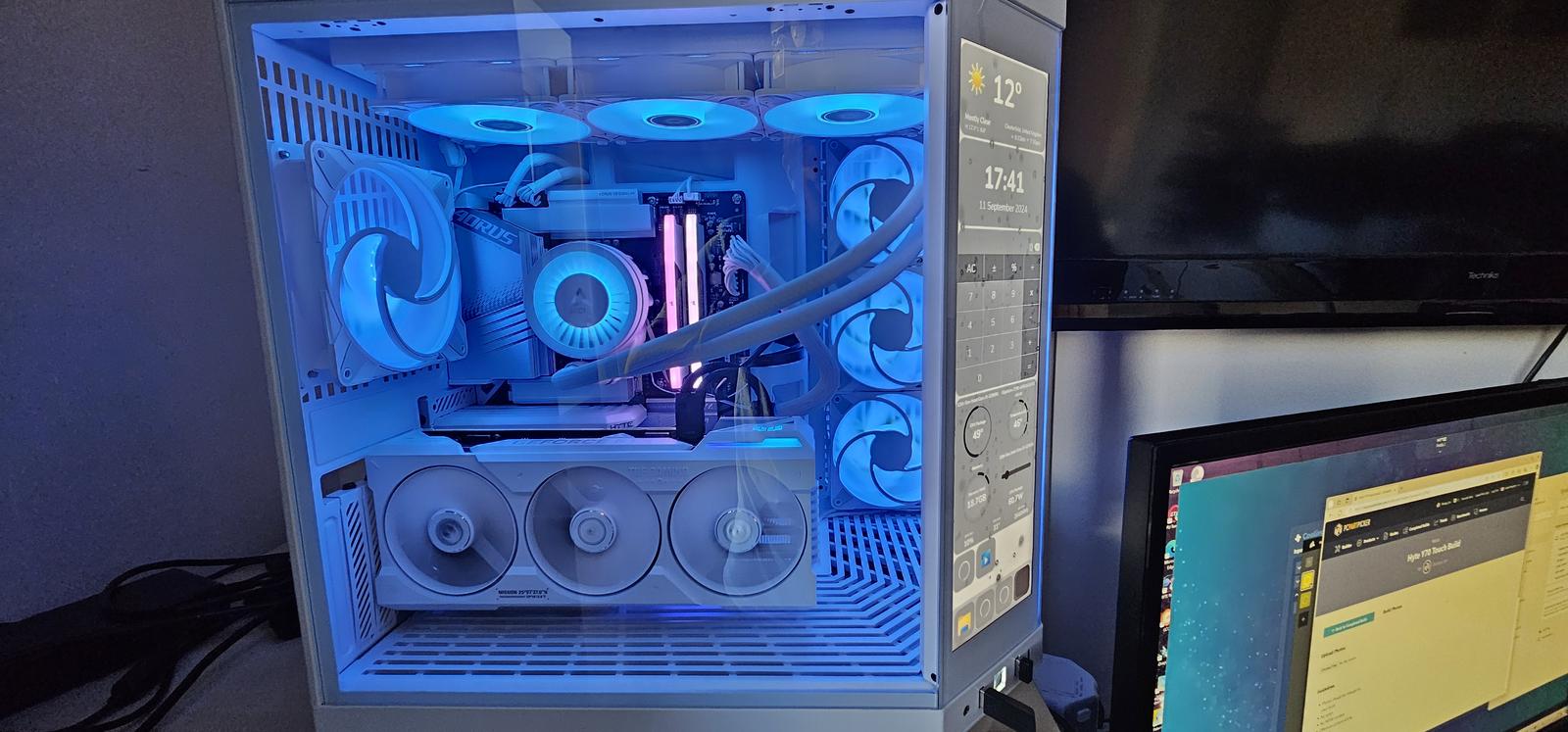 Hyte Y70 Touch Build by Bongo_Ice - Intel Core i9-12900K