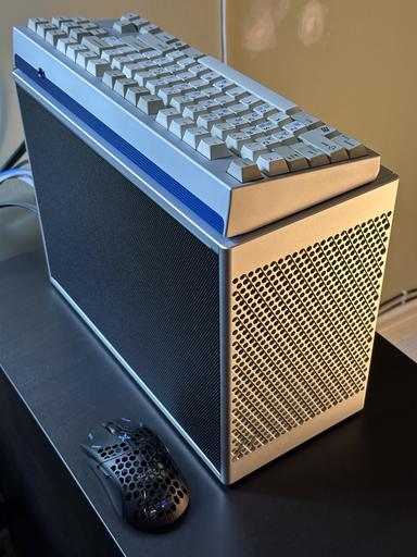 High Performance Cheese Grater (NCASE M2 Silver Grater) by