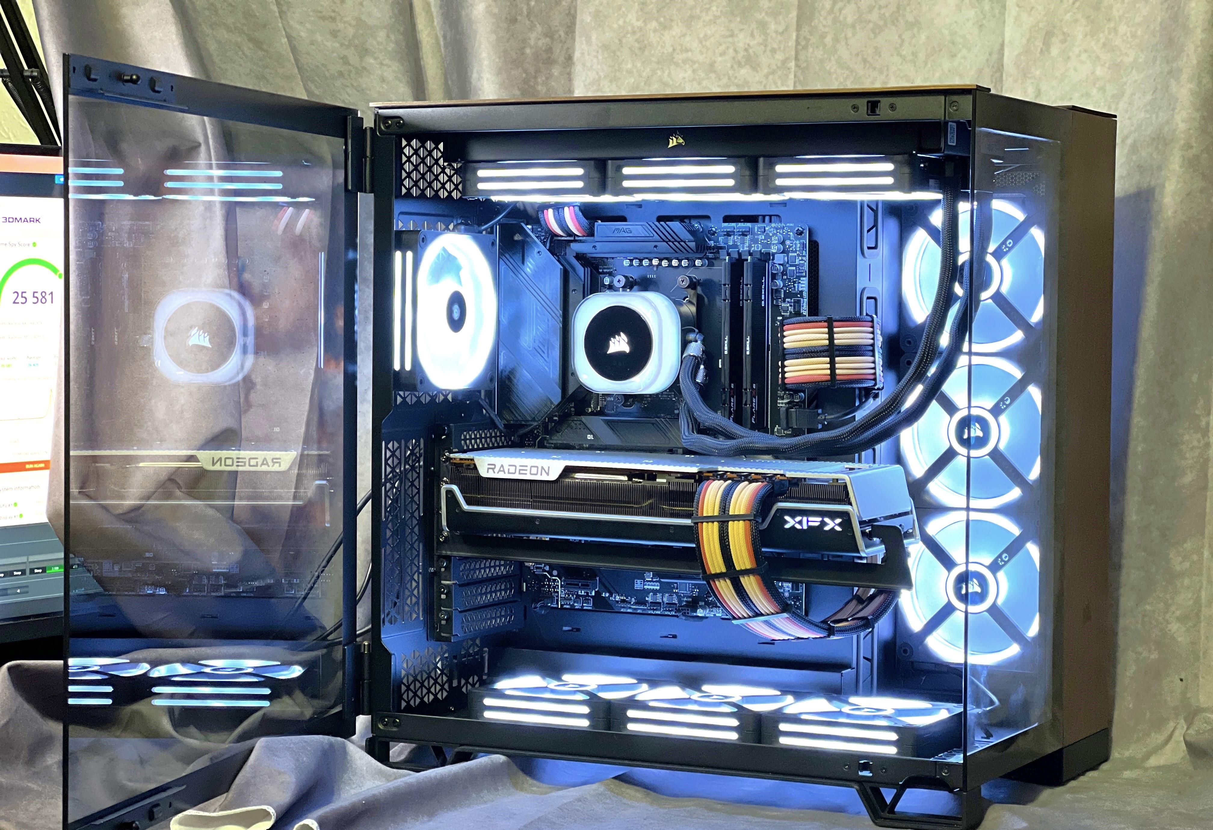 CORSAIR 6500X ブラック 改良HDDブラケット 中古美品 CORSAIR 6500X