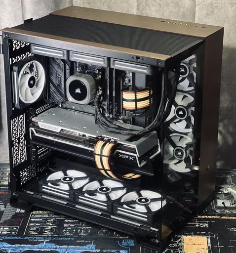 Corsair 6500X black/walnut with a 7950X3D, 7900 XTX, and iCUE LINK