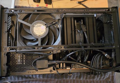 ash デスクトップPC Corsair iCUE LINK 2500X RGB デュアルチャンバー設計 ミニ