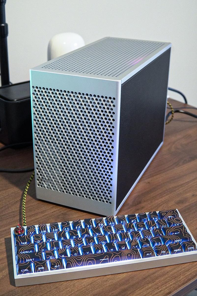 Tecca Cheese Grater [Ncase M2 Grater] by tecca - AMD Ryzen 7