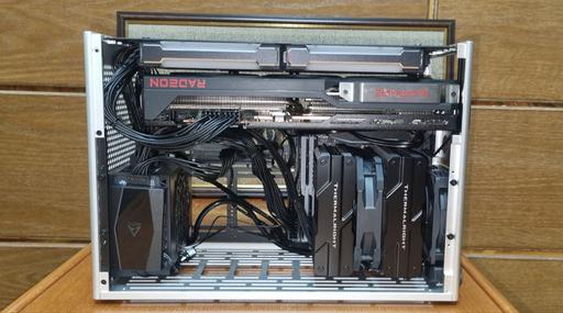ncase m2 grater シルバー　vgpuマウントキット付 M2 - Grater – NCASE