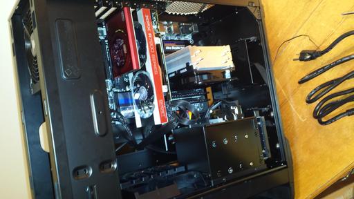 The Juggernaut by jdprodigy - Intel Core i7-4770, Radeon HD