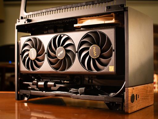 FenesTerra - Fractal Design Terra with airflow windows by