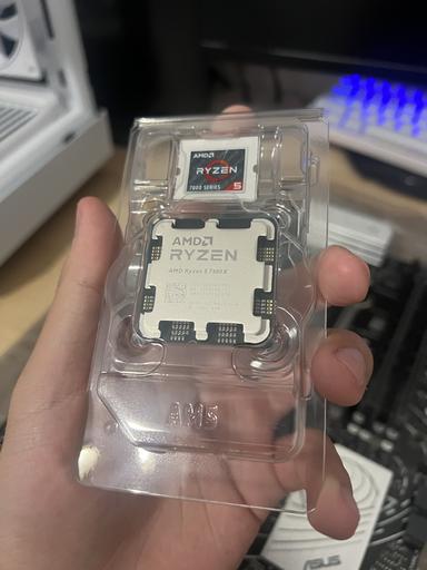 Hyte Y60 - 4080 Super : r/Hyte
