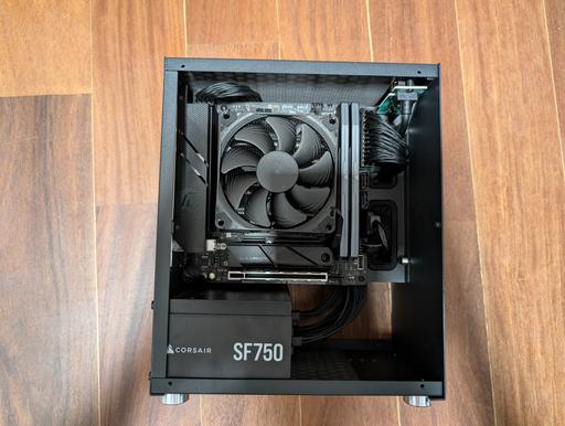 Mini-ITX Desktop (Metalfish T40, ASRock B650I, Ryzen 5 8600G