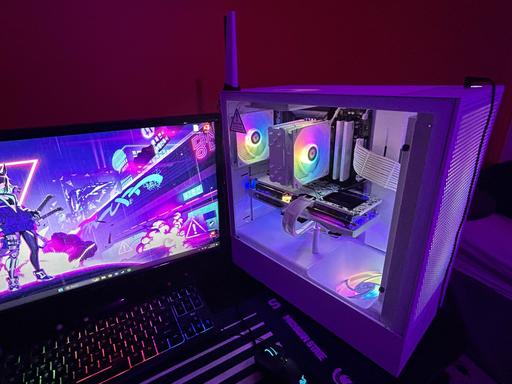 Second Ever PC Build by SholDoge - AMD Ryzen 7 7700X, Radeon RX 7600 XT ...