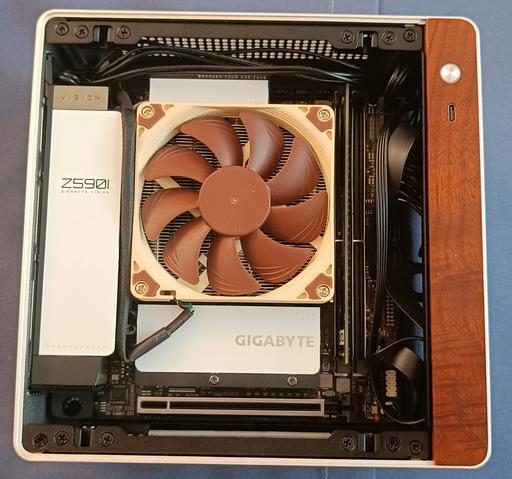 Jonsbo NV10 - 10 Gbit OPNsense Firewall by callcifer - Intel