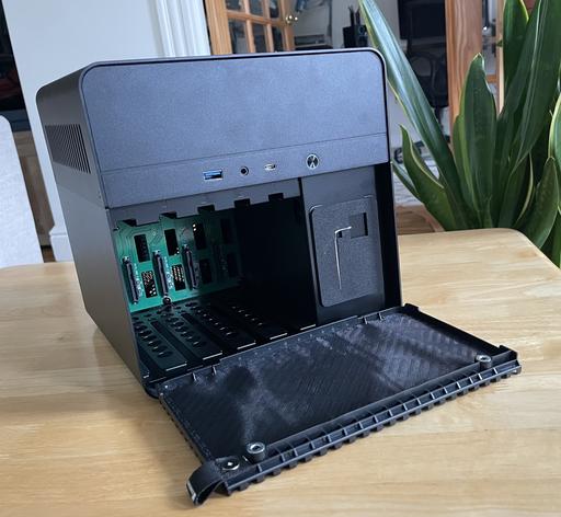 2025 NAS by _arpeggio - Intel Core i3-14100, Jonsbo N2 Mini ITX