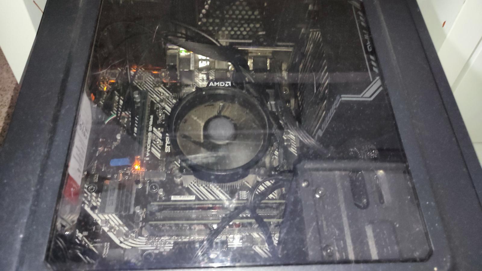 自作 NAS: Ryzen 5 5700G / 64G / 8TB * 8 sddefault.jpg