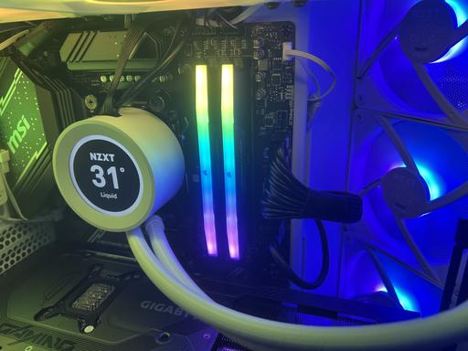🤍 - RTX 5070 TI, Ryzen 7 7800X3D, NZXT H6 Flow RGB by