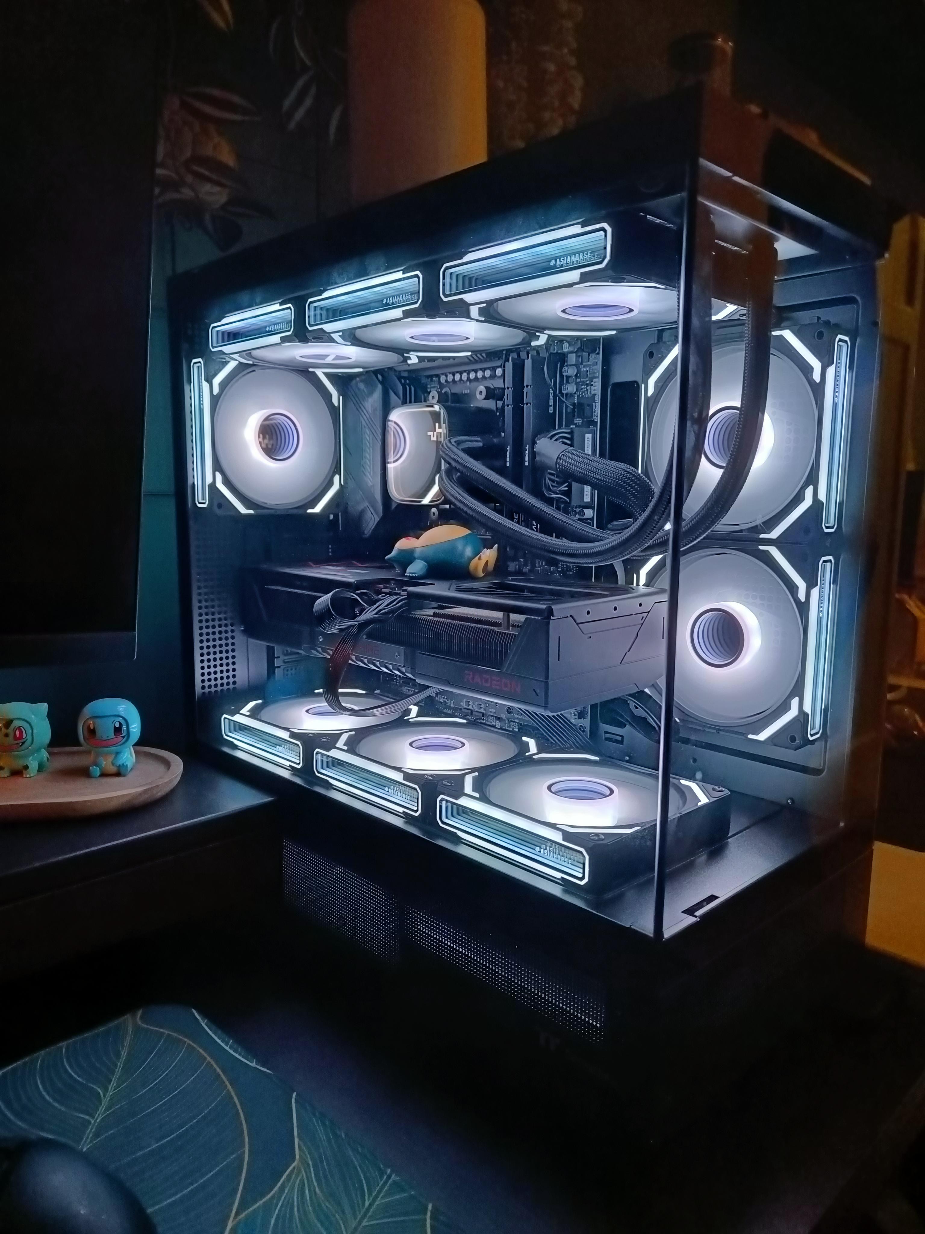Ryzen 7 7800X3D / Sapphire PULSE Radeon RX 9070 XT Build by Redzxv