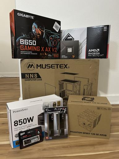 FIRST BUILD (AMD Ryzen 7 7700X w/ ASRock Steel Legend RX