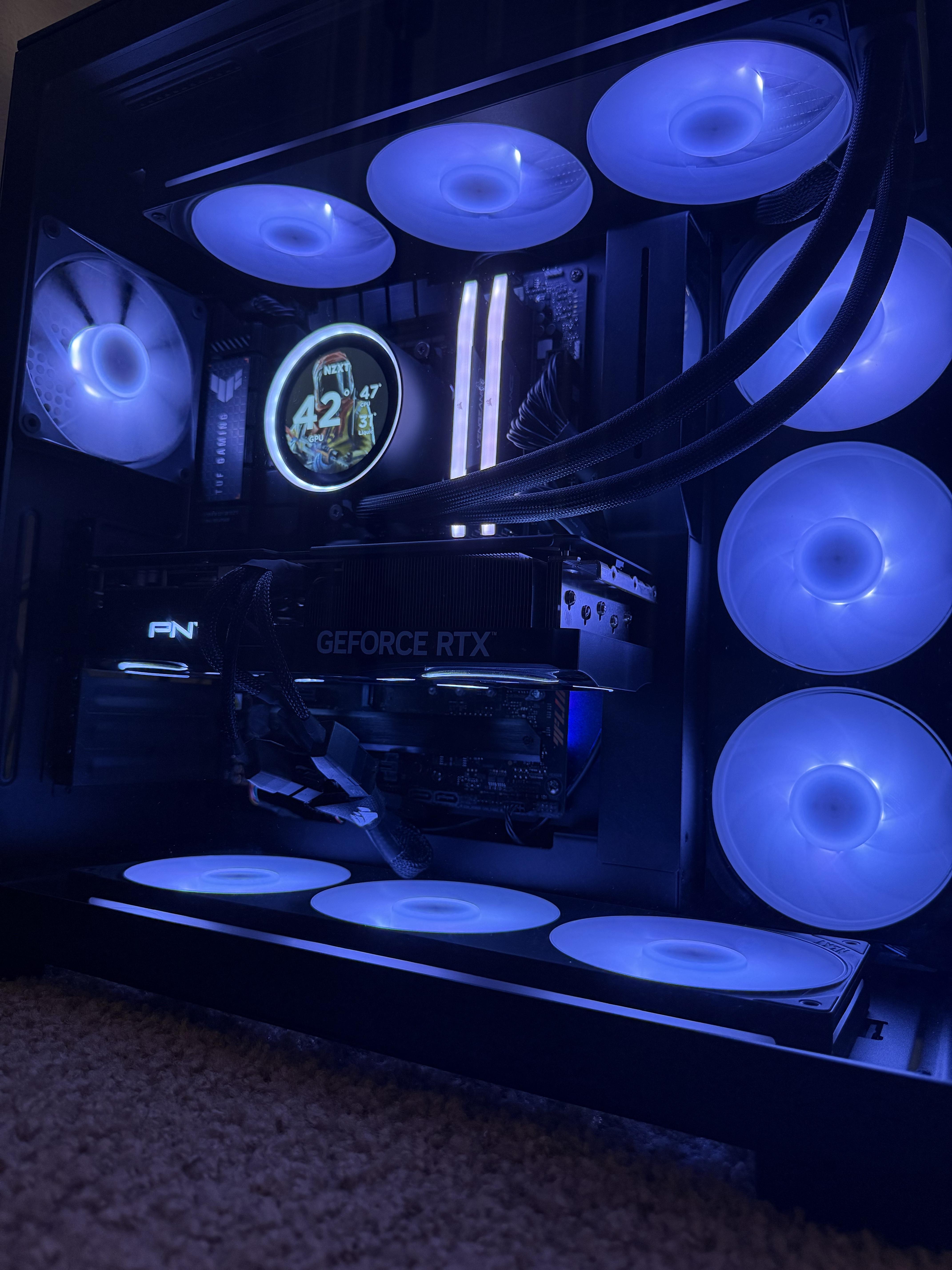 RTX 5070 TI | AMD Ryzen 7 9800X3D Main Build by Kraxnerr - AMD 