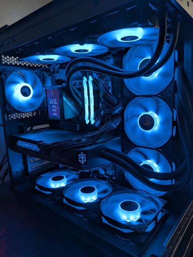 My First Build: GT502 Horizon ARGB, 13 fans by ubimiles