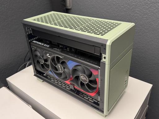 Itx pc build thermaltake tr100 Thermaltake サーマルテイク TR100 Future Dusk CA-11A-00SNNN-J0 公式通販サイト