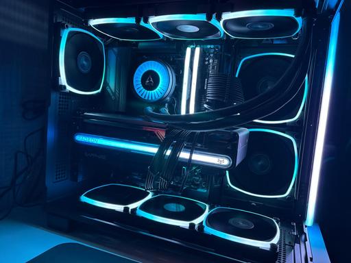Final Build- First PC R7 9700X x RX7800 XT by dimsoft - AMD