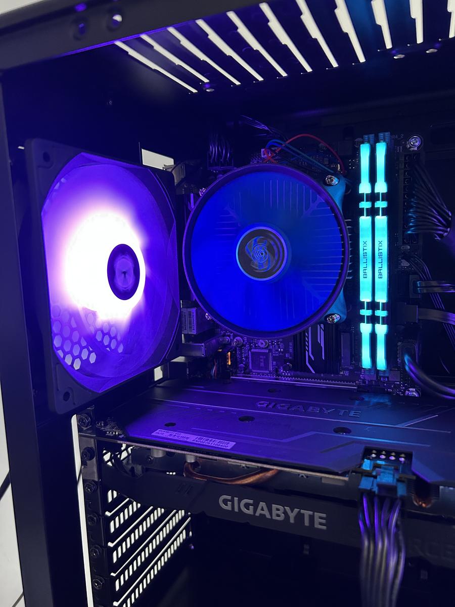 I7-9700K - GTX 1660TI by daveshandler - Intel Core i7-9700K