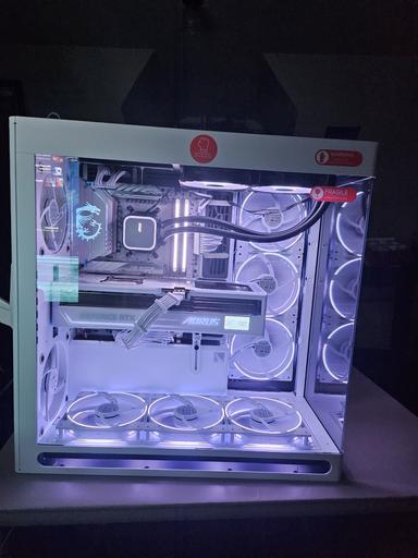 AMD9950x3D/Nvidia 5090 Build by Rottencrotch - AMD Ryzen 9 9950X3D