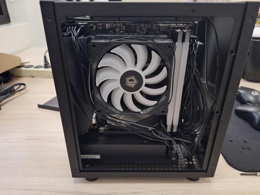 GEEEK m31 itxケース gen4ライザー noctuaファン セット GEEEK m31 itxケース gen4ライザー noctuaファン セット GEEEK