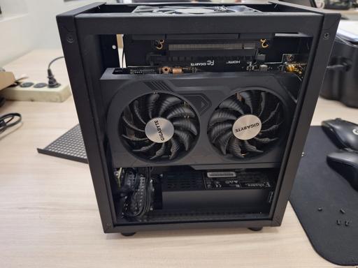 GEEEK m31 itxケース gen4ライザー noctuaファン セット GEEEK m31 itxケース gen4ライザー noctuaファン セット GEEEK m31 itx