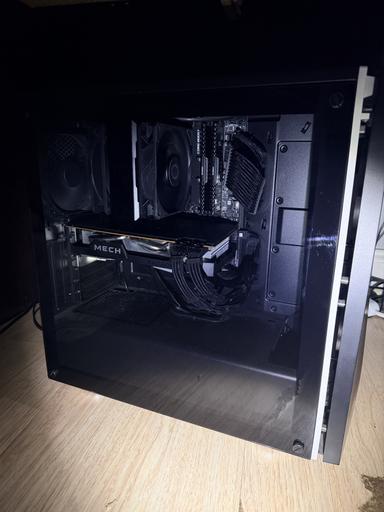 AMD R5 5600X with RX 6700XT
