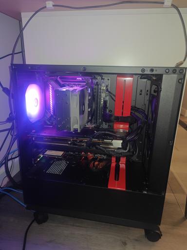 自作pc 6700xt 5600x nzxt Nefarious by Albro61209 - AMD Ryzen 5 5600X, Radeon RX 6700 XT