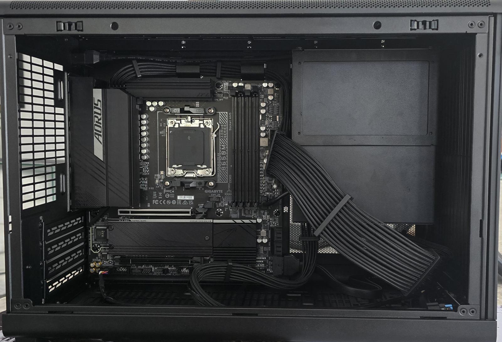 4ame80y by Spankenstein - AMD Ryzen 7 9800X3D, GeForce RTX 4080